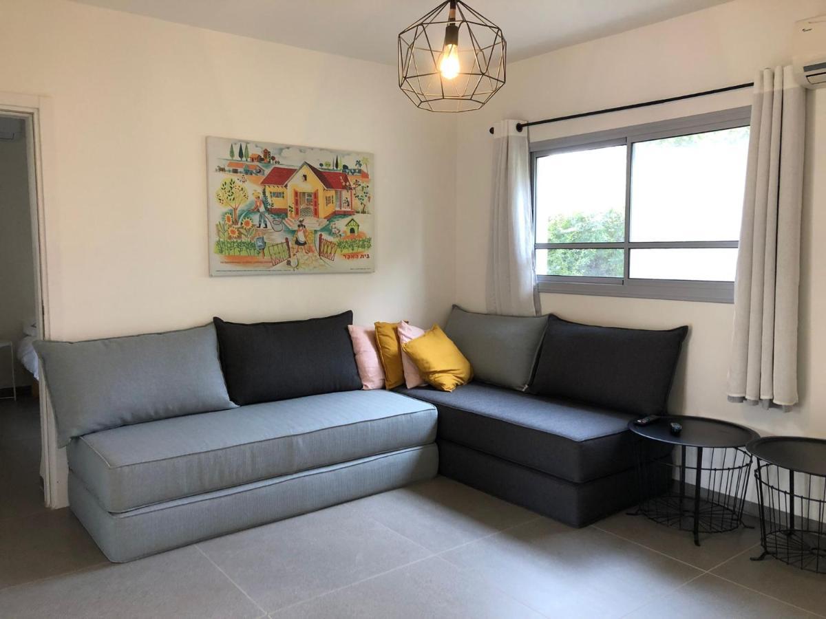 Kurlender Guest House Sheʼar Yashuv Kültér fotó