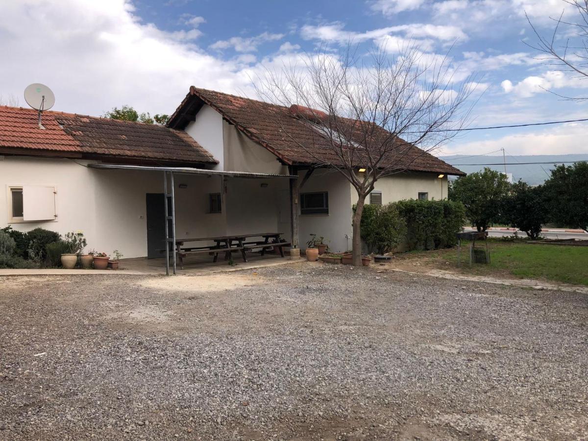Kurlender Guest House Sheʼar Yashuv Kültér fotó